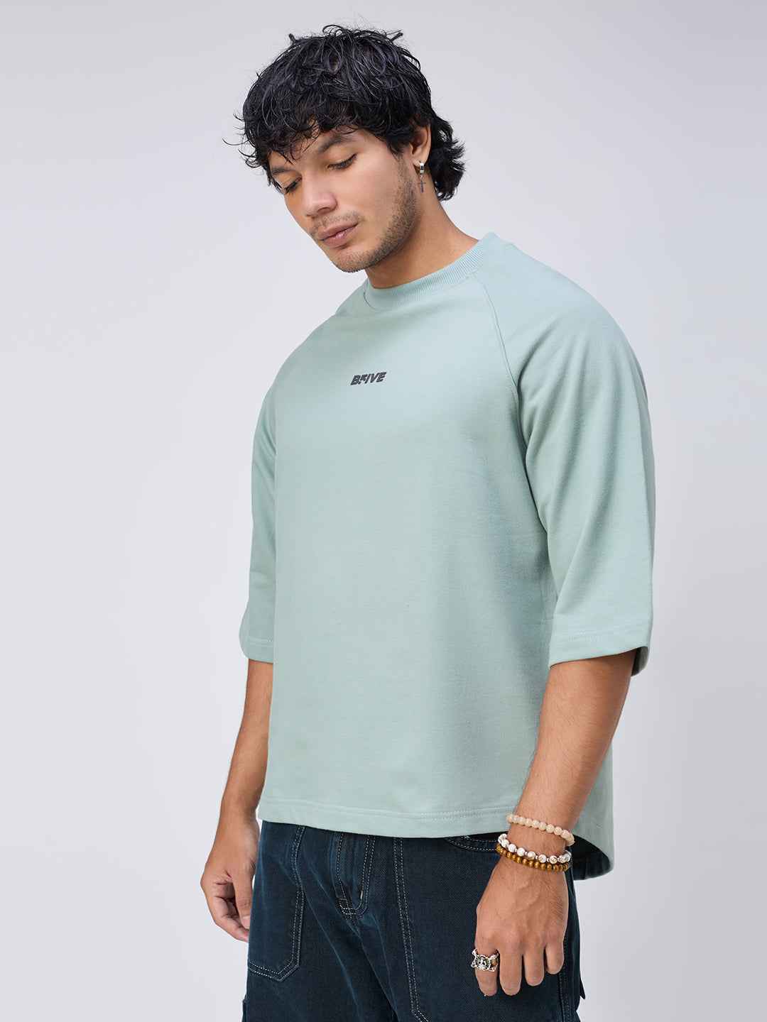 MInt Classic Men's Oversized T-shirt