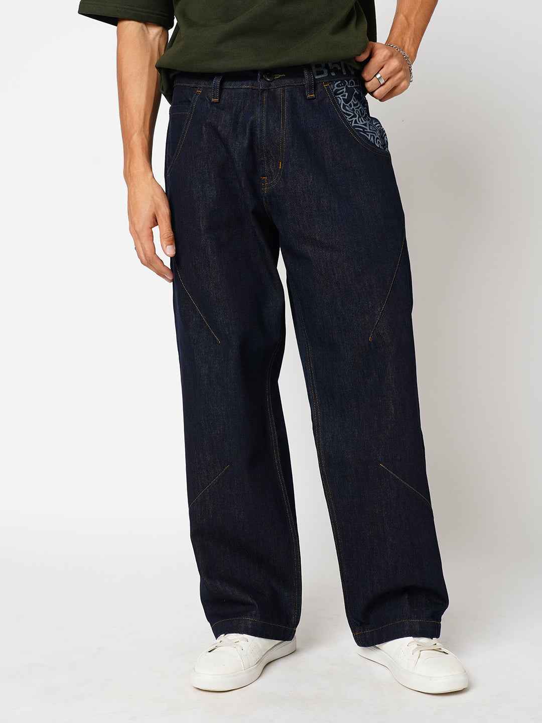 Dart with Doodle Men's Straight Fit